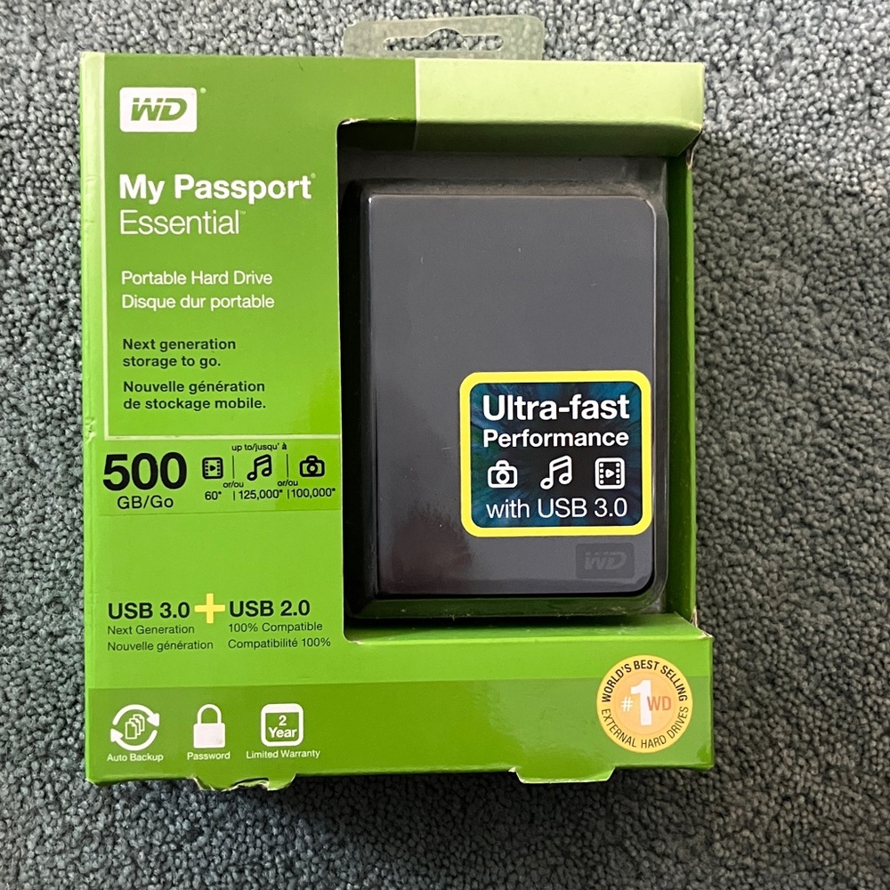WD.NY My Passport Essential - Black and Green